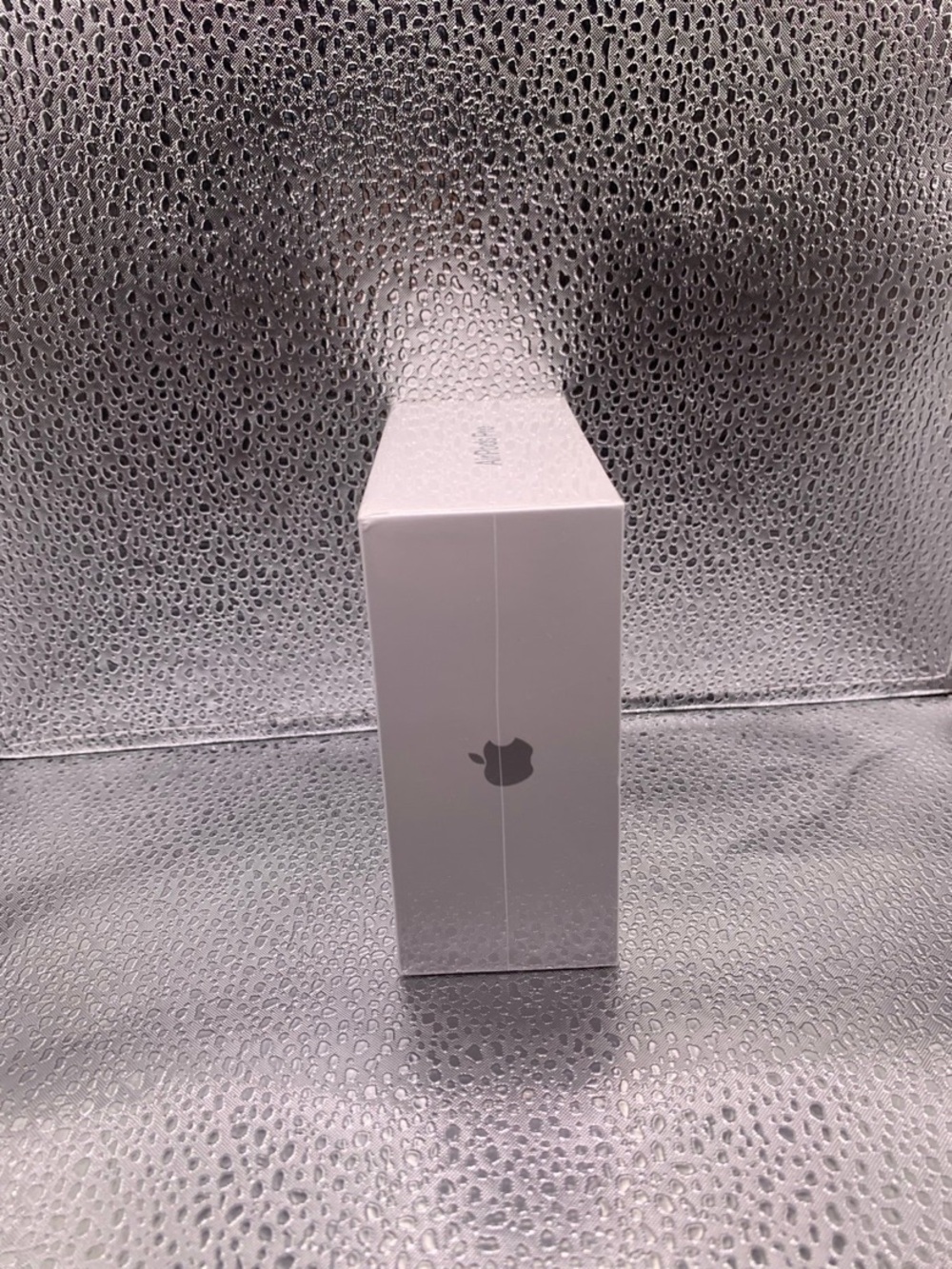 Apple AirPods Pro 3 — Sealed + AppleCare + Free Silicone Case
